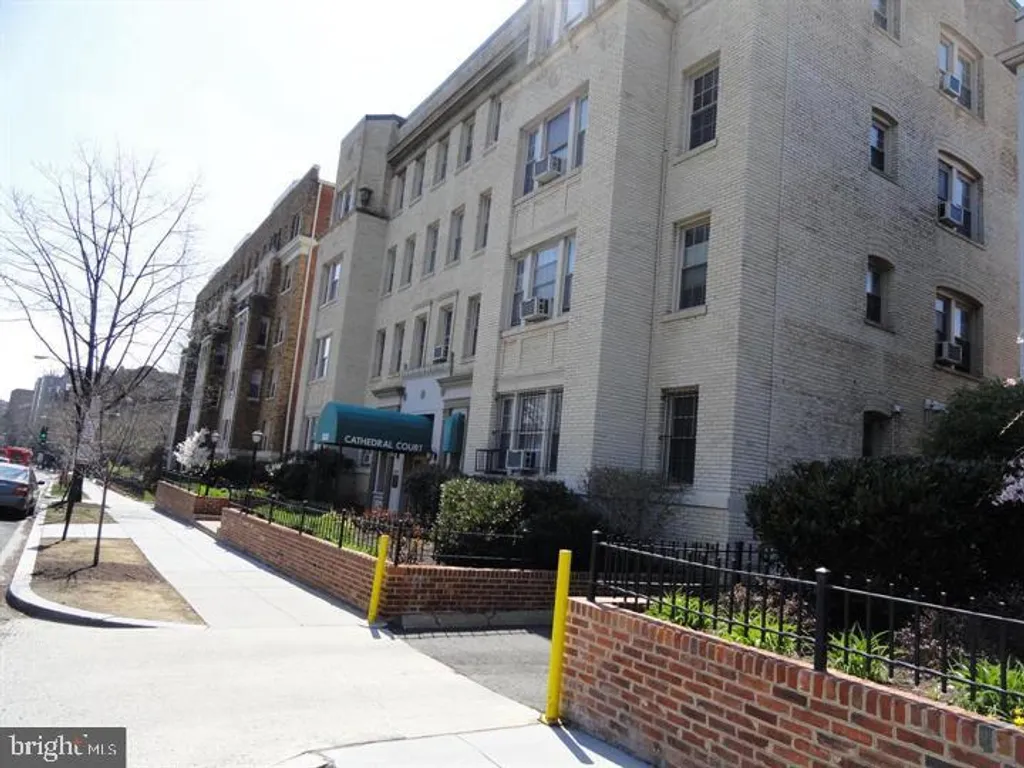 Additional image 4 of 3010 Wisconsin Avenue NW Unit B1, Washington, DC 20016