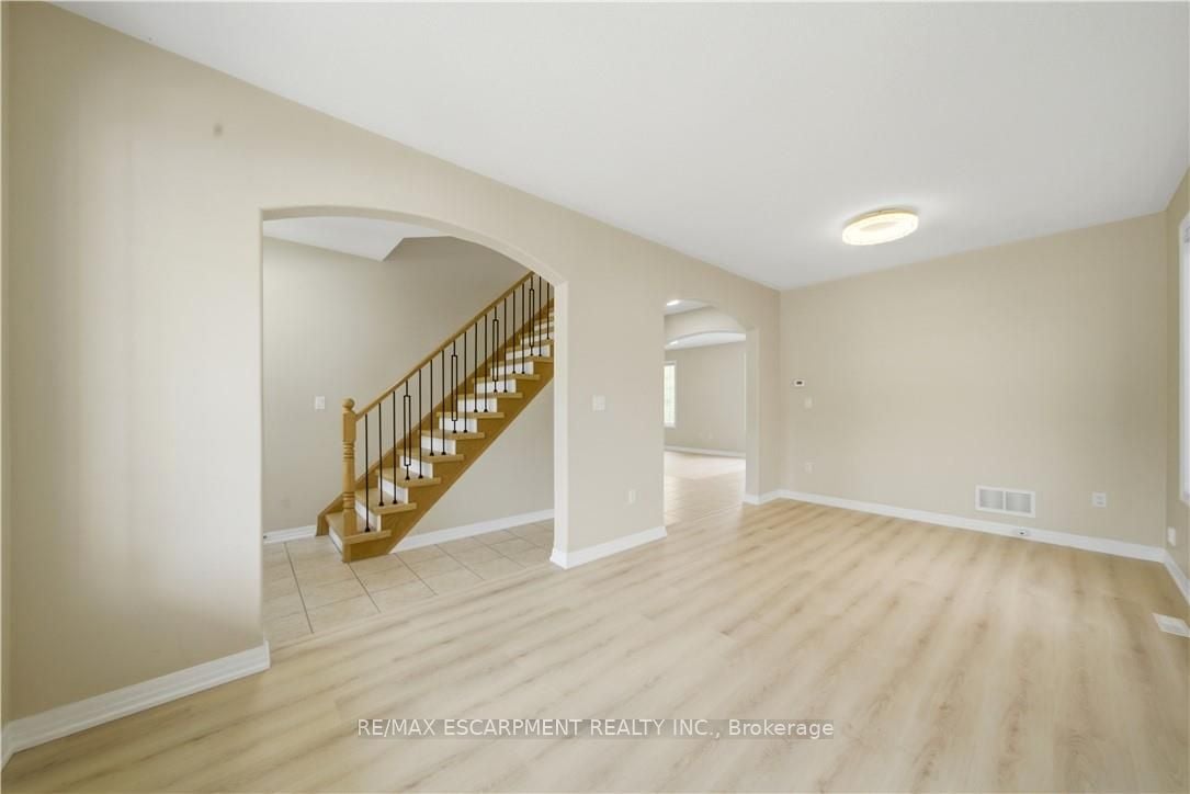 Additional image 6 of 148 Montreal Circle, Hamilton, ON, L8E 0C8