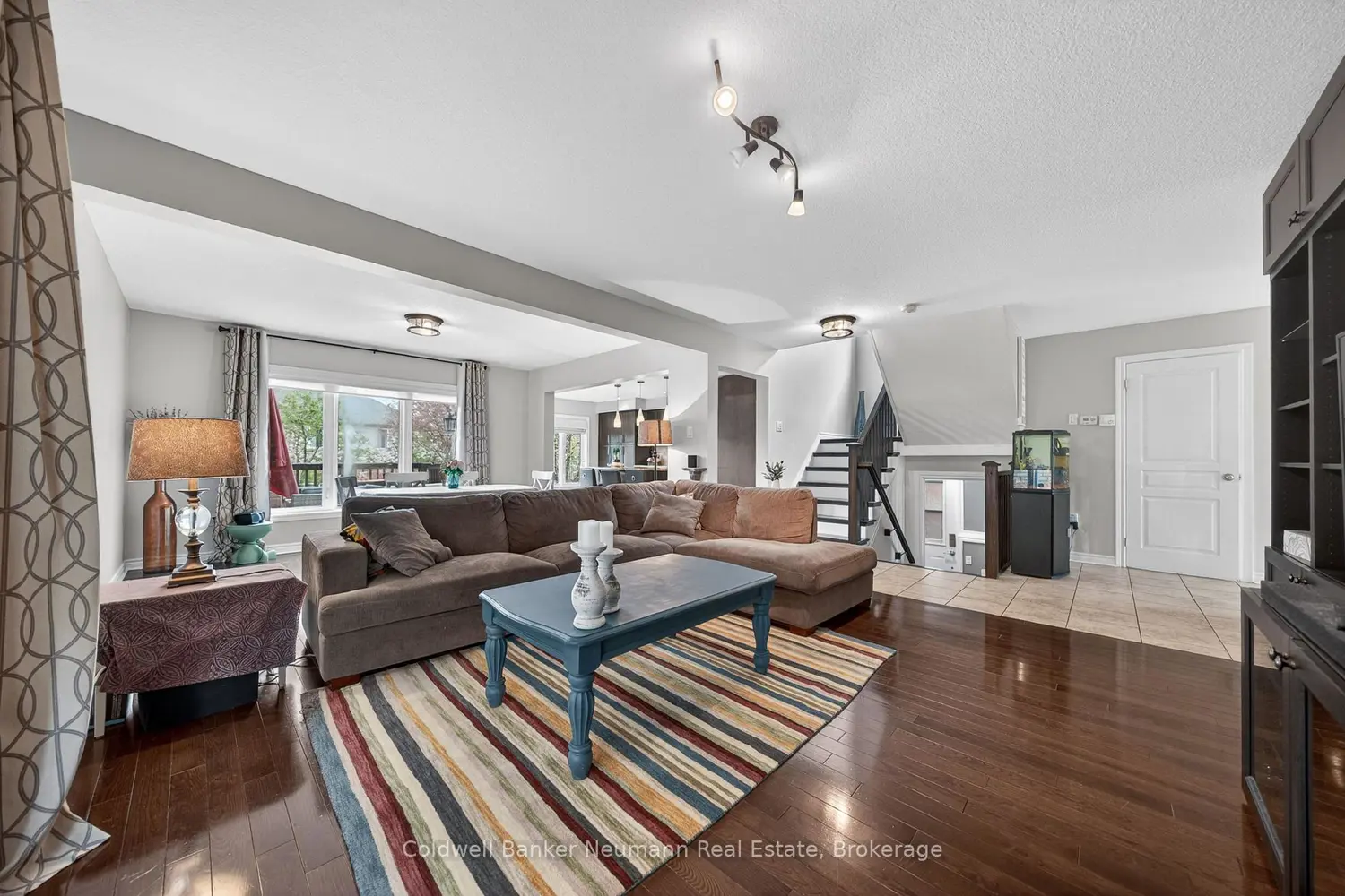 184 Goodwin Drive photo 2