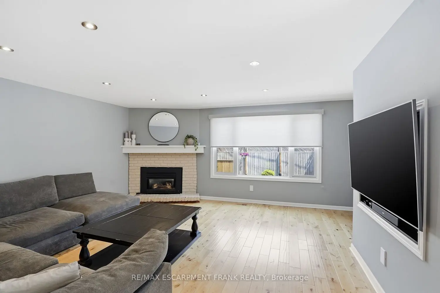 Additional image 9 of 215 Wexford Avenue