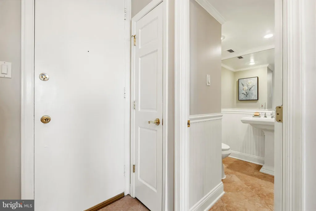 Additional image 4 of 1280 21st Street NW Unit 504, Washington, DC 20036