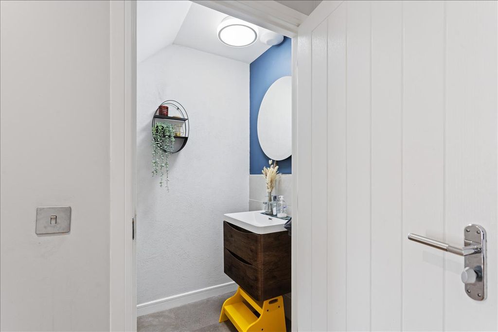 Additional image 14 of 4 bed detached house for sale42 Bluebell Drive, Penicuik EH26