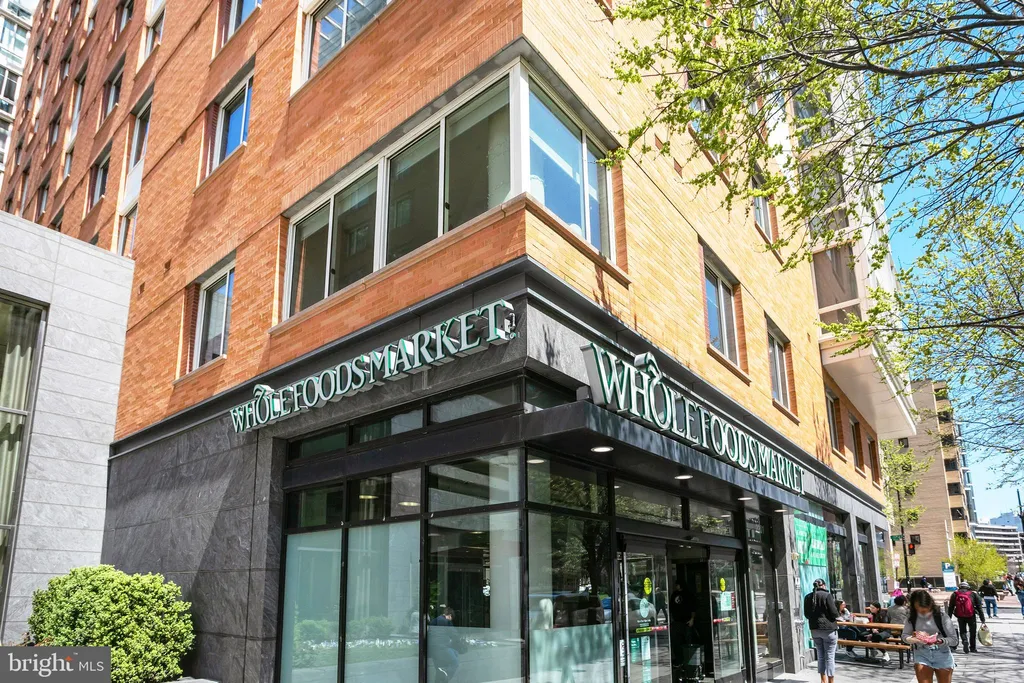 1330 New Hampshire Avenue NW Unit 513, Washington, DC 20036