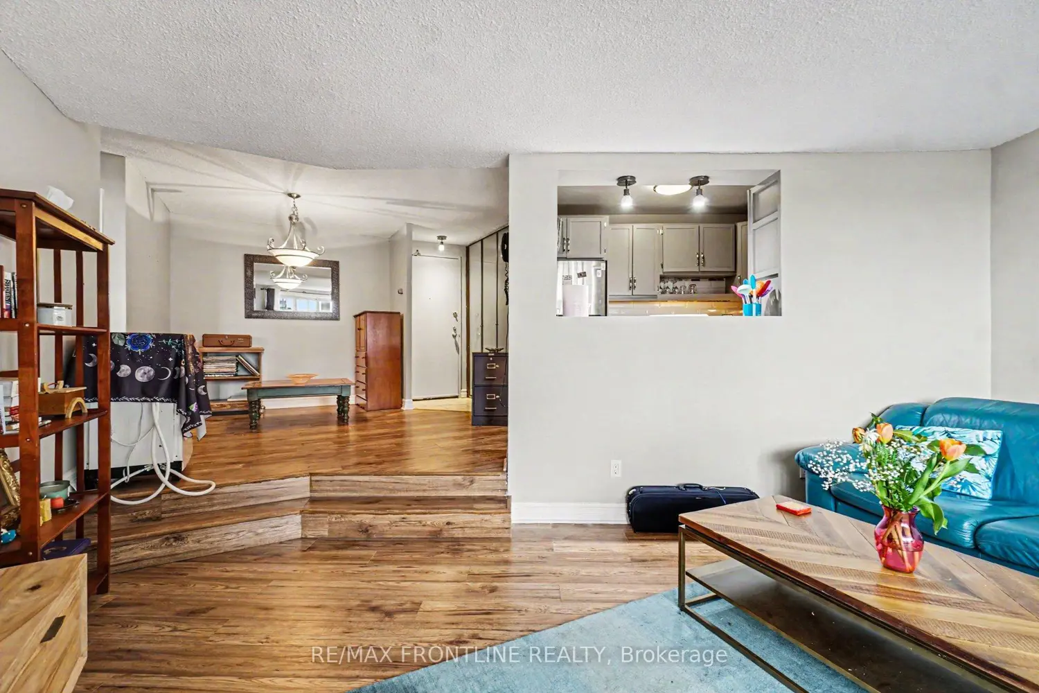 Additional image 3 of 1081 Ambleside Drive 1009