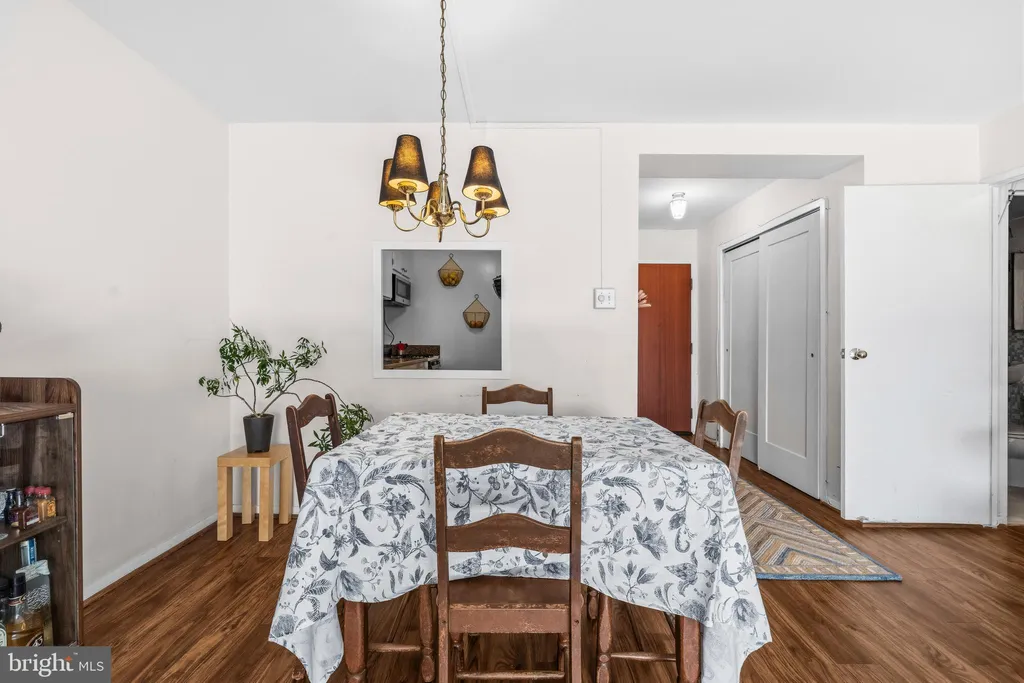 Additional image 12 of 730 24th Street NW Unit 600, Washington, DC 20037