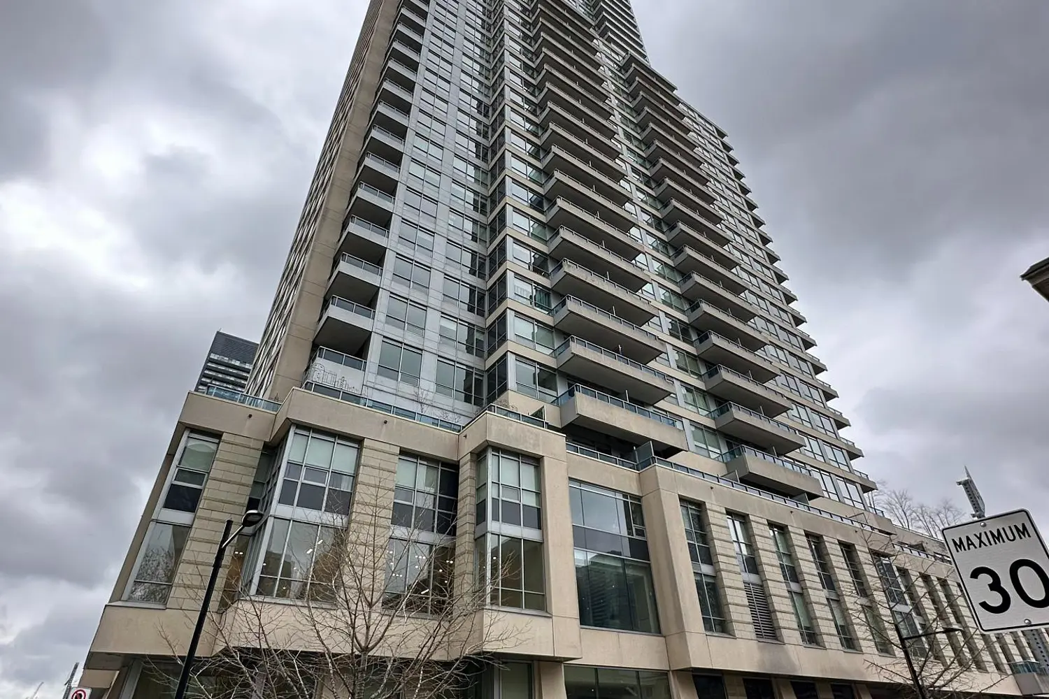 500 Sherbourne Street 1702
