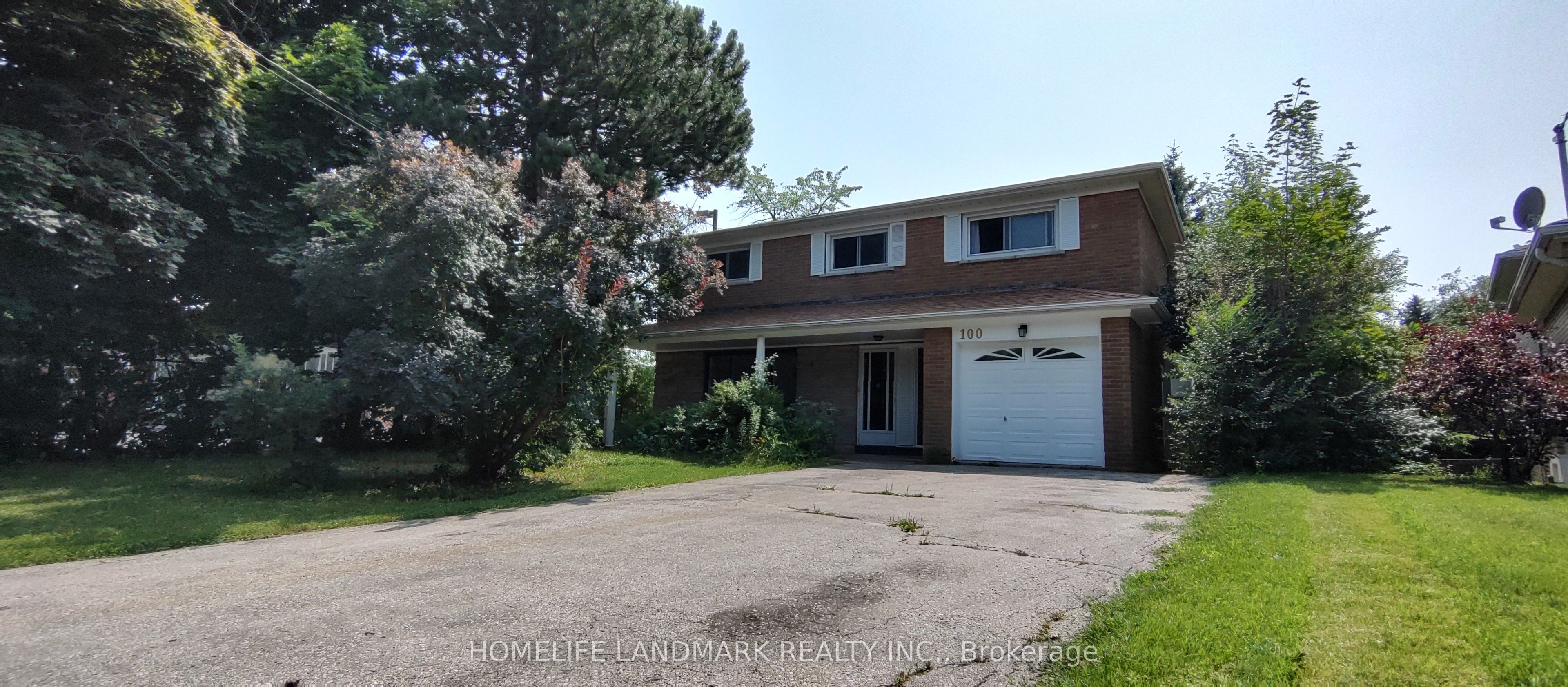 100 Kingslake Road, Toronto, ON, M2J 3E8