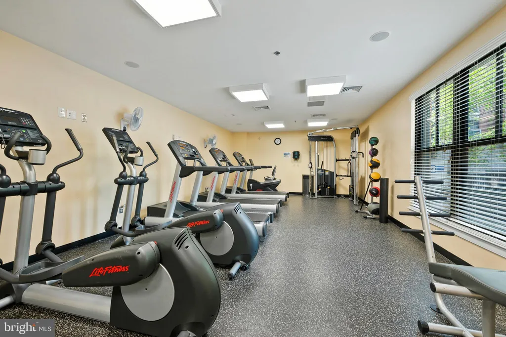 Additional image 24 of 910 M Street NW Unit 1006, Washington, DC 20001