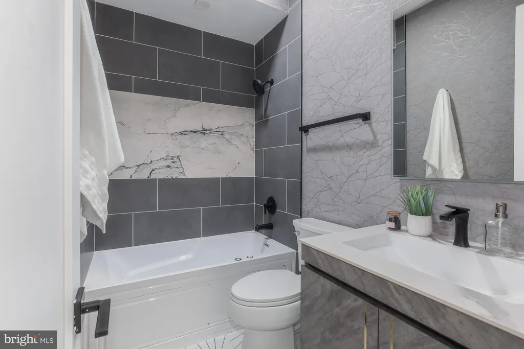 Additional image 31 of 1332 G Street SE Unit 1, Washington, DC 20003