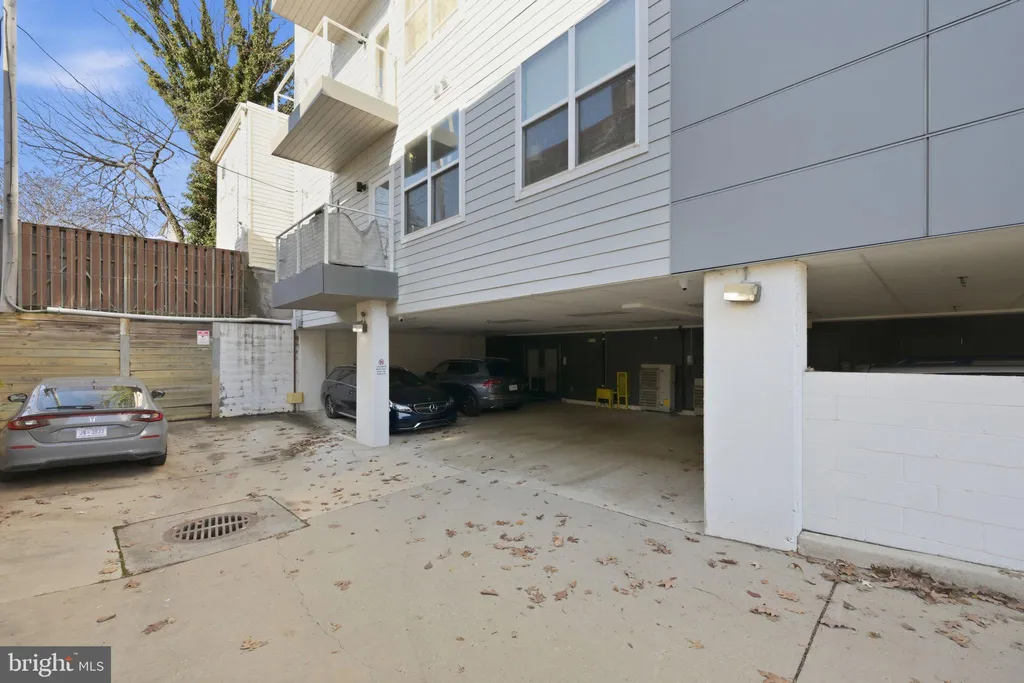 401 15th Street SE Unit 401, Washington, DC 20003