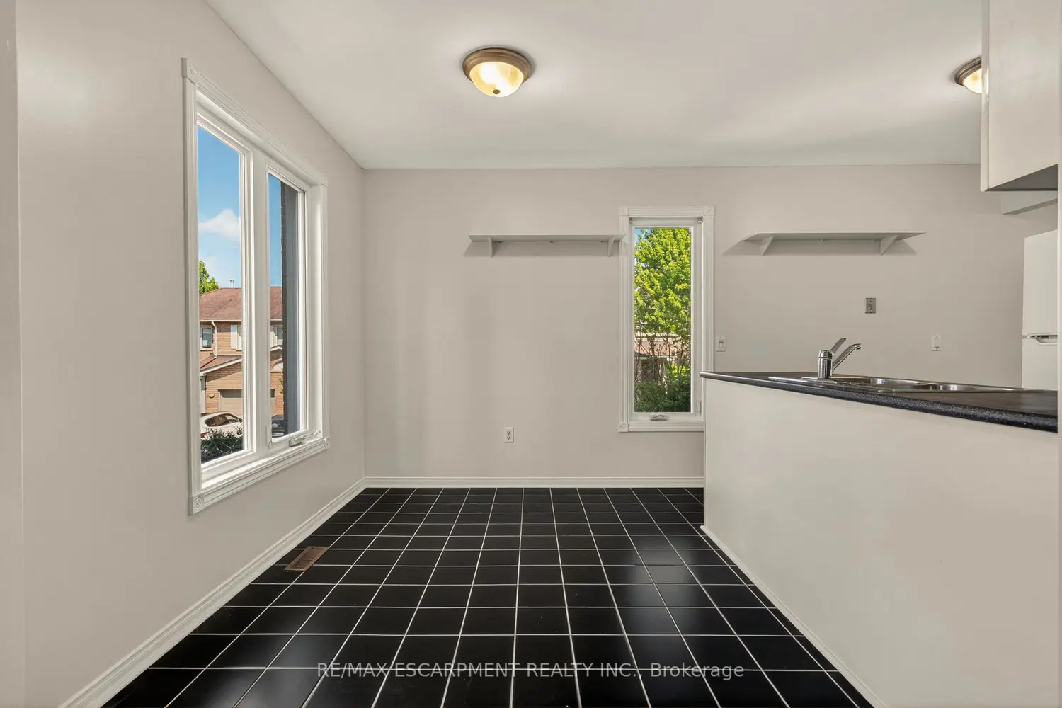 Additional image 9 of 11 Pirie Drive 19