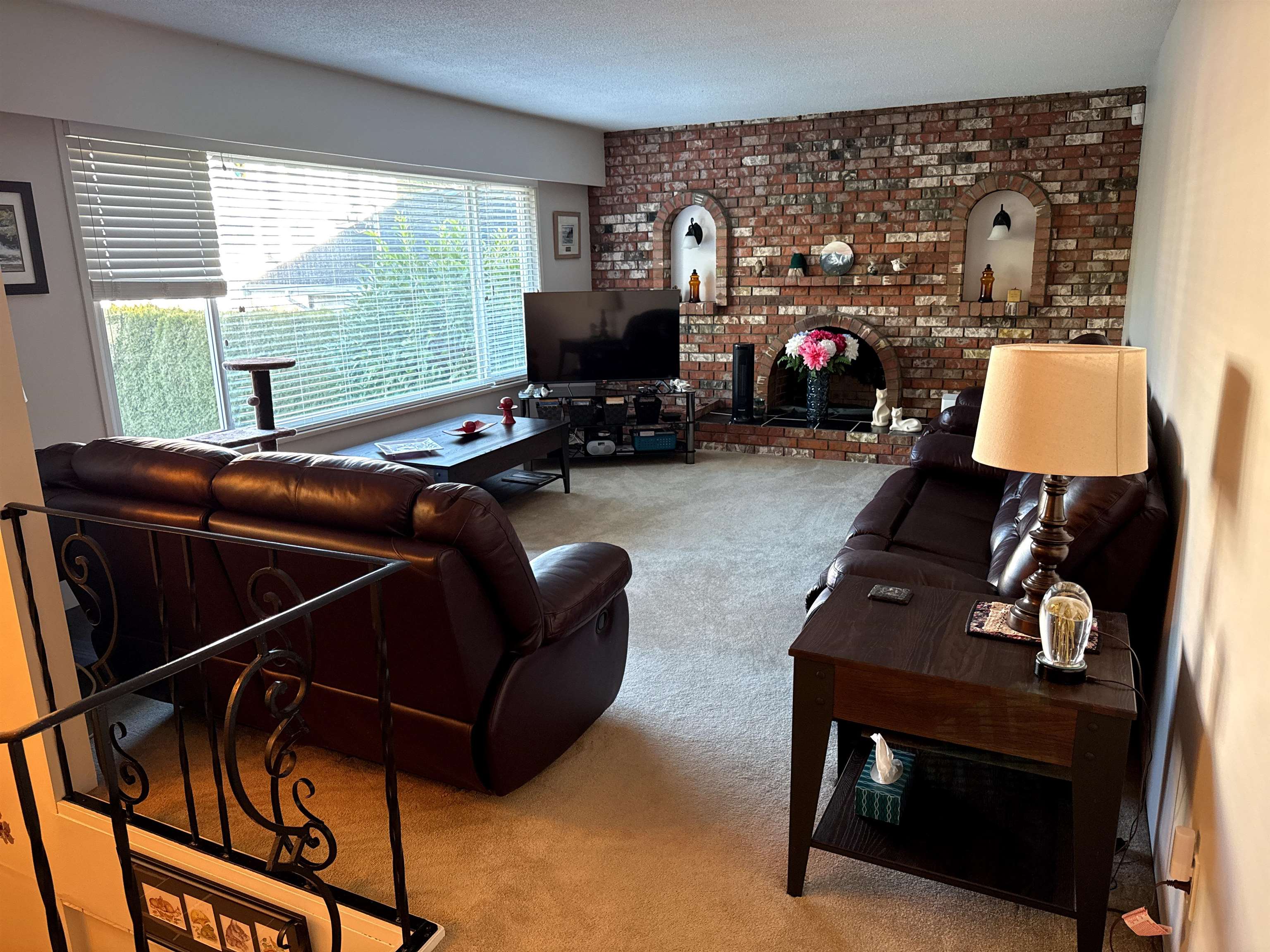 Additional image 2 of 4545 208 Street, Langley, BC, V3A 2H7