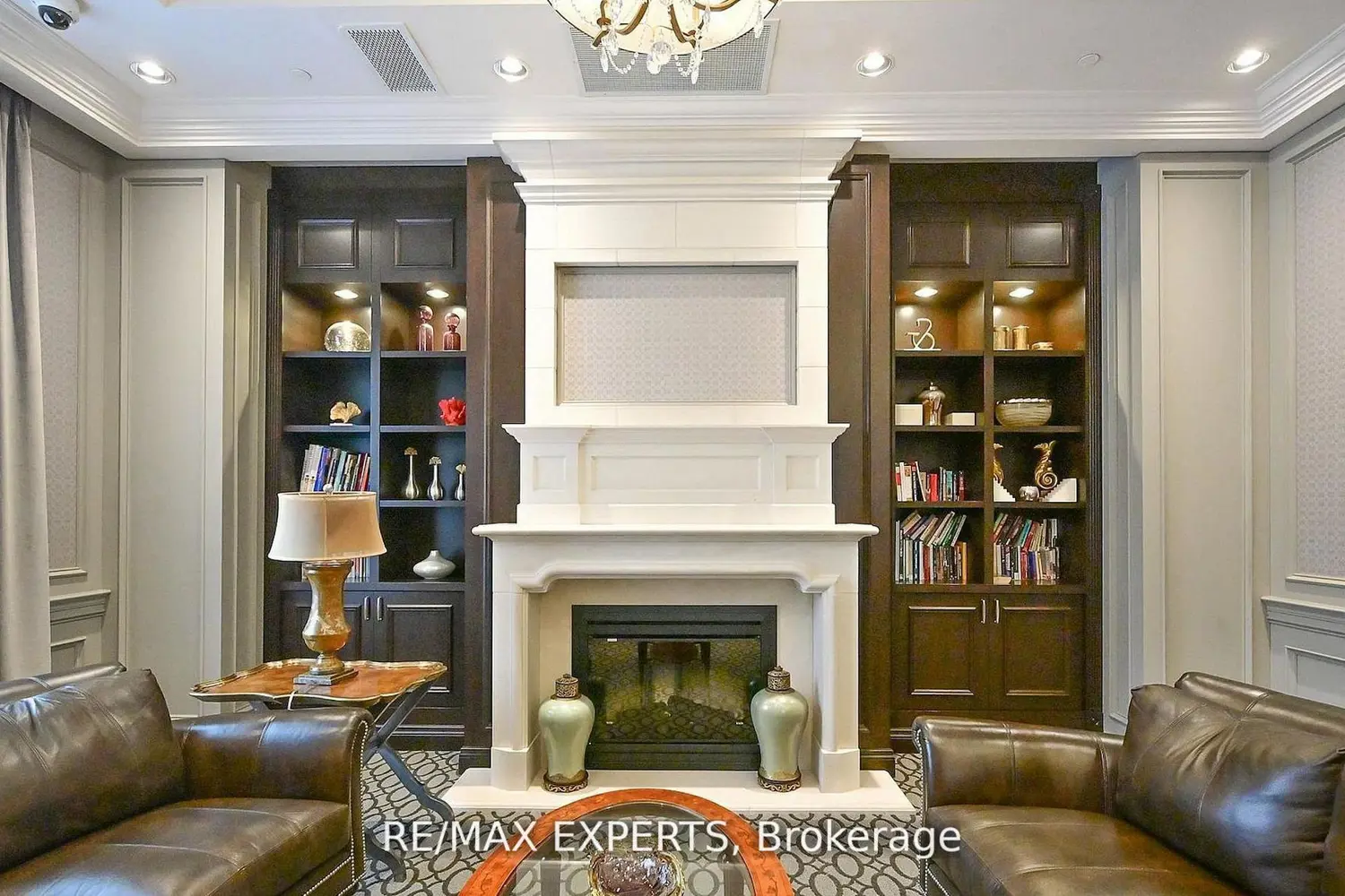 Additional image 18 of 9255 Jane Street 701