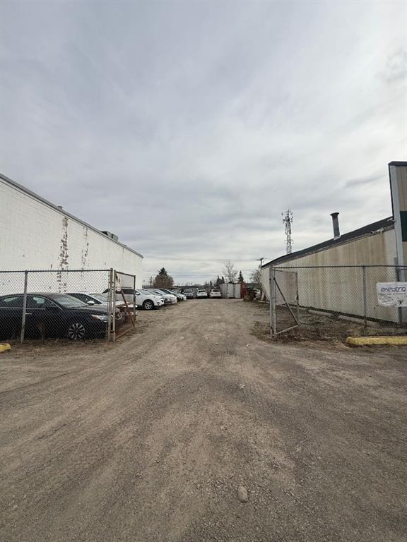 Additional image 2 of 5101 20 Avenue SE, Calgary, AB, T2B0B1