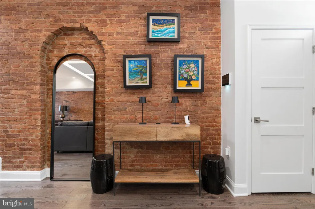 Additional image 3 of 1414 Columbia Street NW, Washington, DC 20001