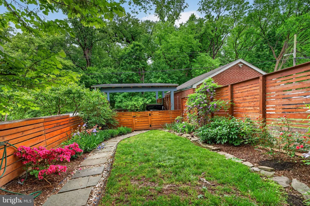 Additional image 35 of 5211 Nebraska Avenue NW, Washington, DC 20015