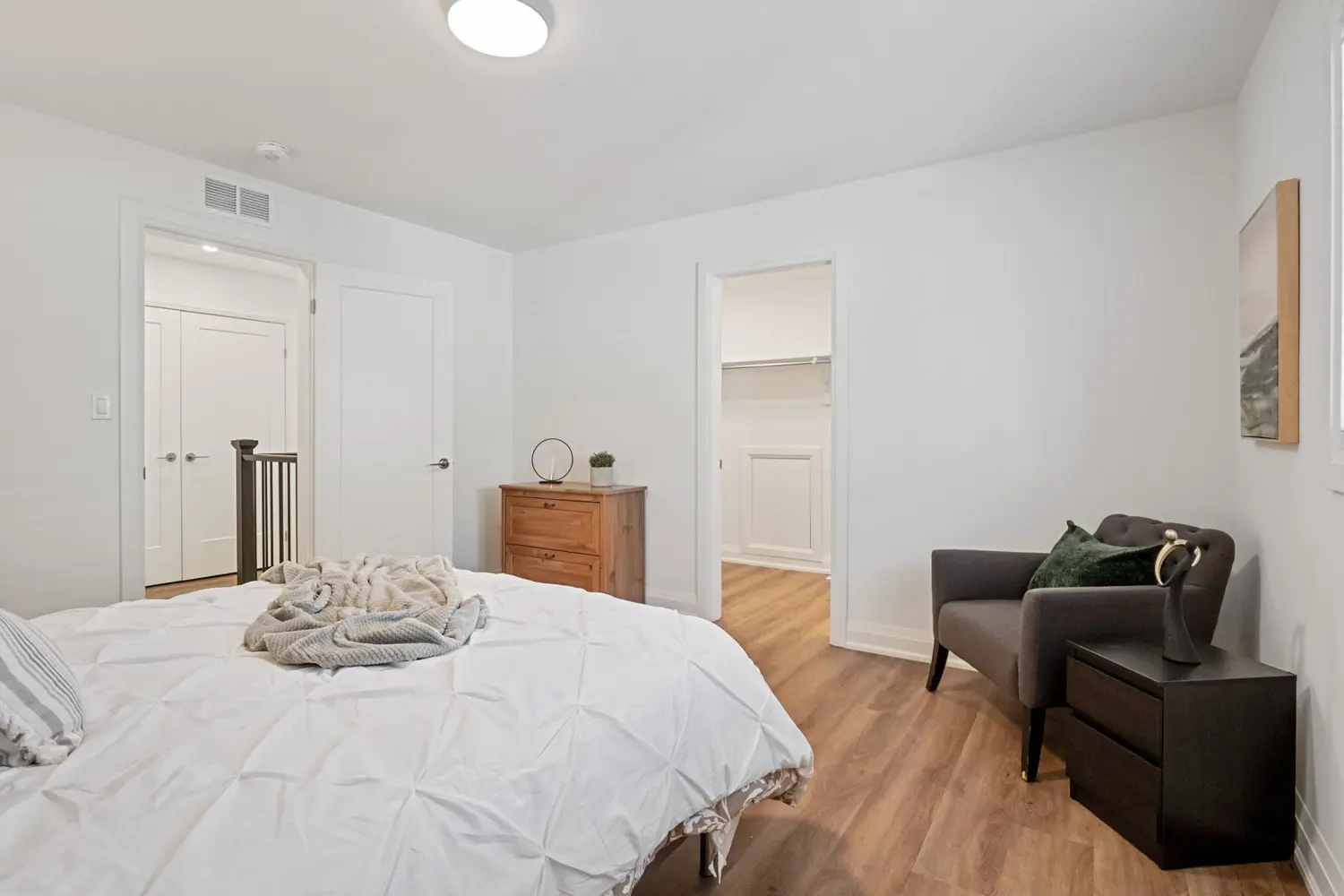 Additional image 15 of 7483 Sherrilee Crescent