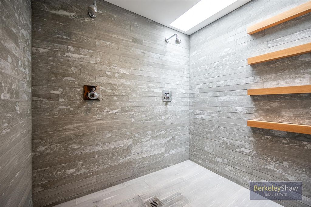 Additional image 52 of 6 bed detached house for saleVictoria Road, Freshfield L37