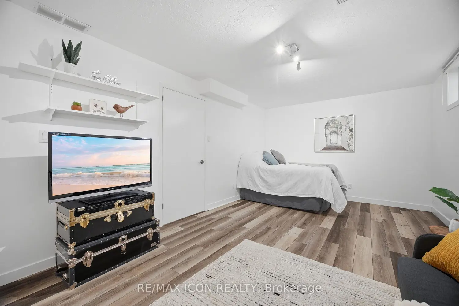 Additional image 11 of 10 Ristau Crescent
