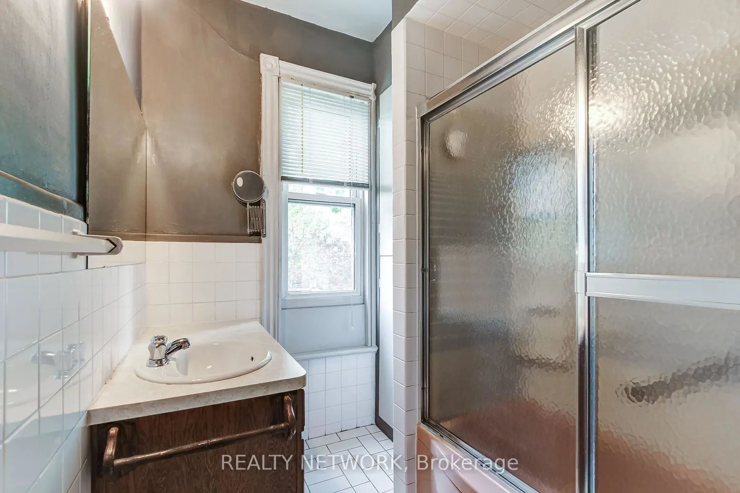 Additional image 11 of 18 Fairleigh Crescent