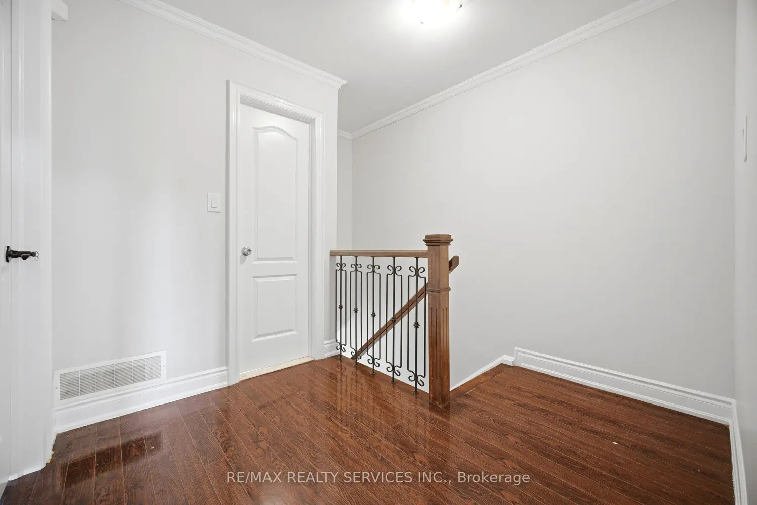 Additional image 7 of 43 Vodden Court 47