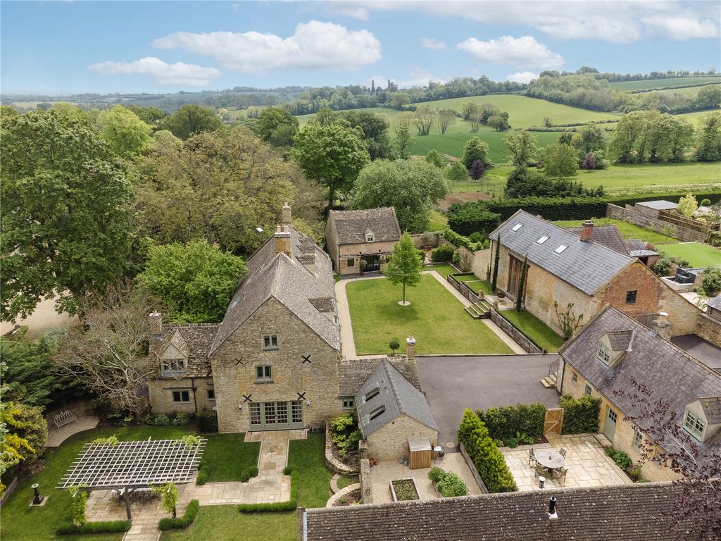 Additional image 2 of 9 bed country house for saleBroadwell, Moreton-In-Marsh, Gloucestershire GL56
