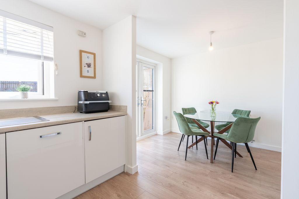 Additional image 10 of 3 bed semi-detached house for saleBaird Drive, Shotts ML7