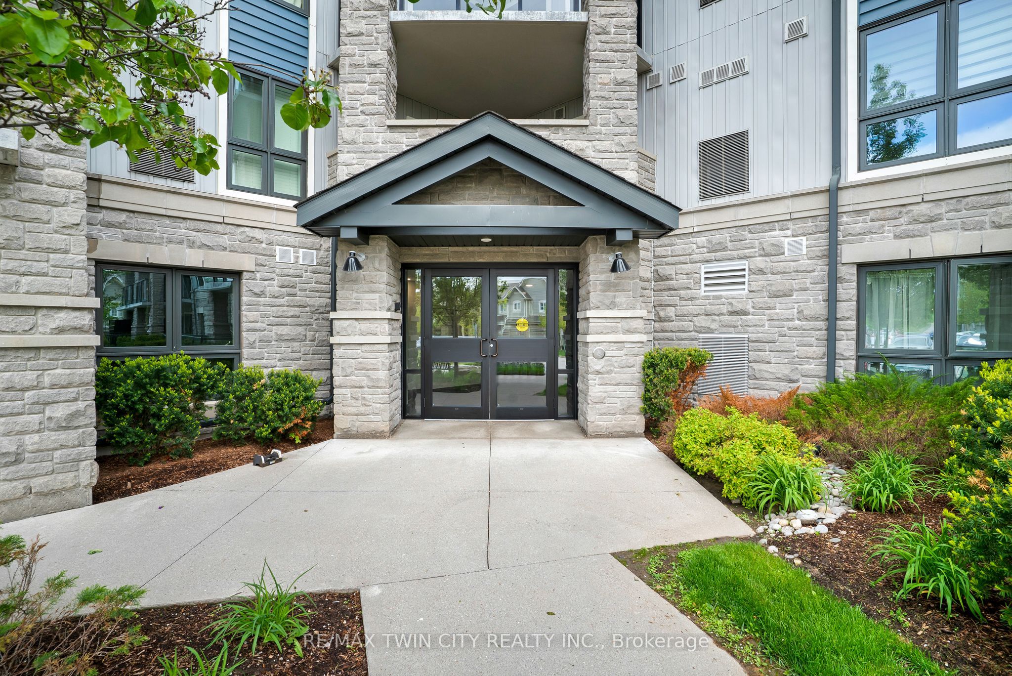 Additional image 4 of LL06-50 Bryan Court, Kitchener, ON, N2A 4N4