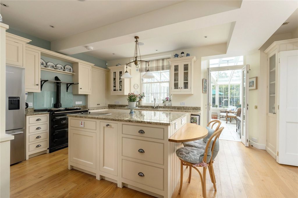 Additional image 7 of 6 bed semi-detached house for saleLauder Road, Grange, Edinburgh EH9