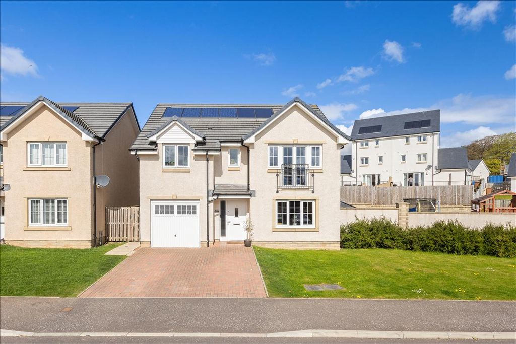 4 bed detached house for sale42 Bluebell Drive, Penicuik EH26