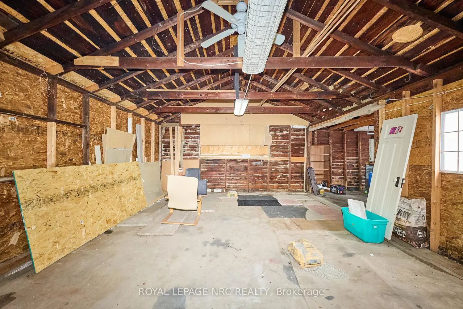 Additional image 16 of 92 Dufferin Street