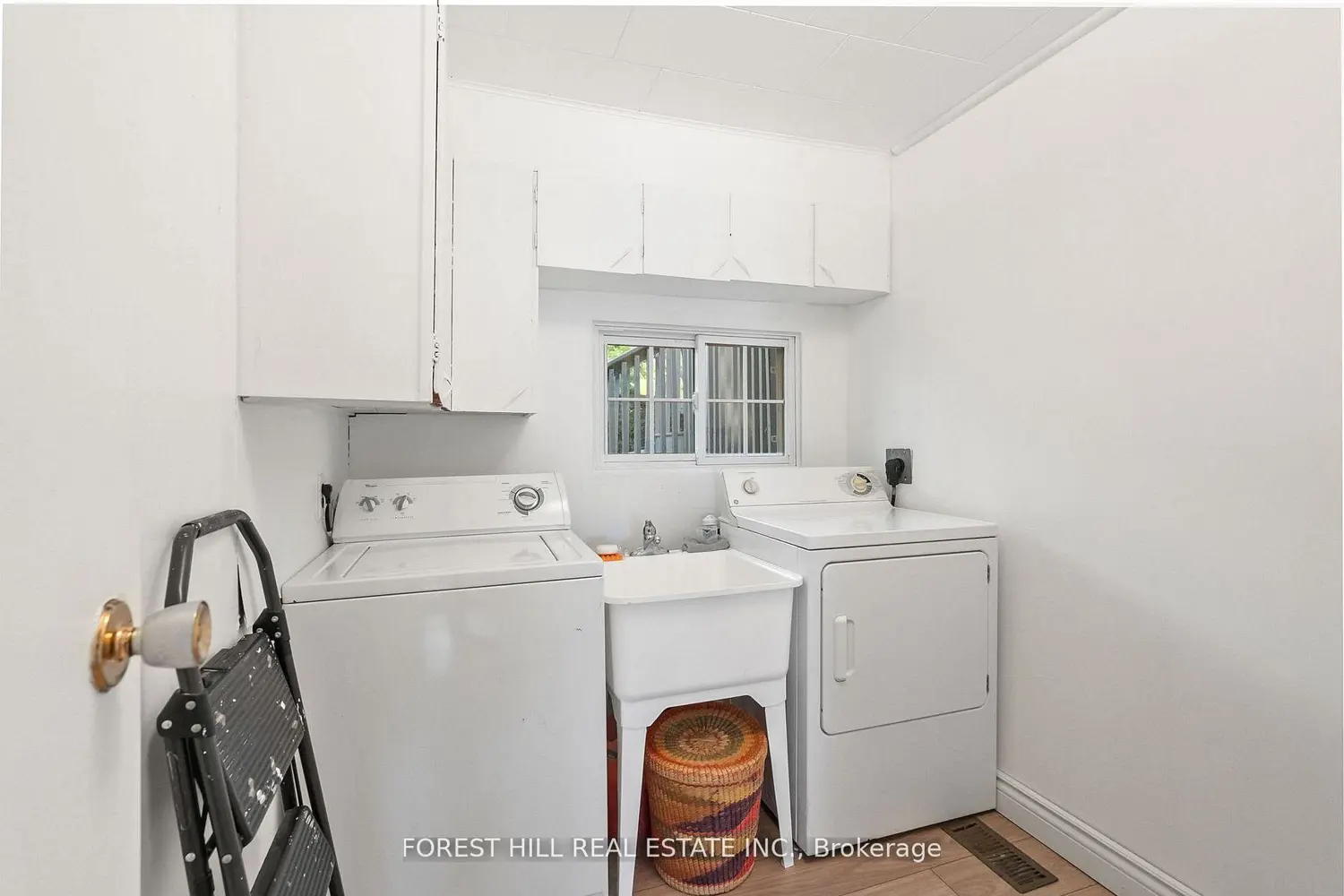 Additional image 12 of 672 Hatton Avenue