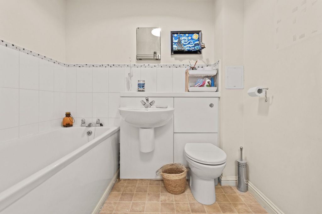 Additional image 11 of 2 bed flat for salePrestonfield Gardens, Linlithgow EH49