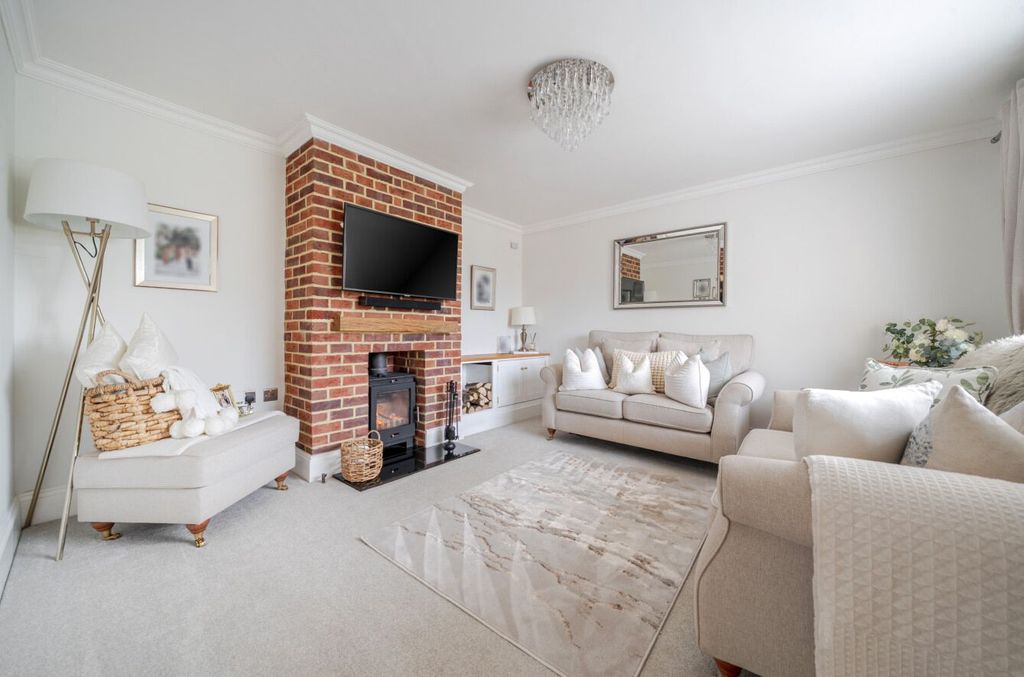 Additional image 3 of 3 bed semi-detached house for saleBrockmans Close, Minster, Ramsgate CT12