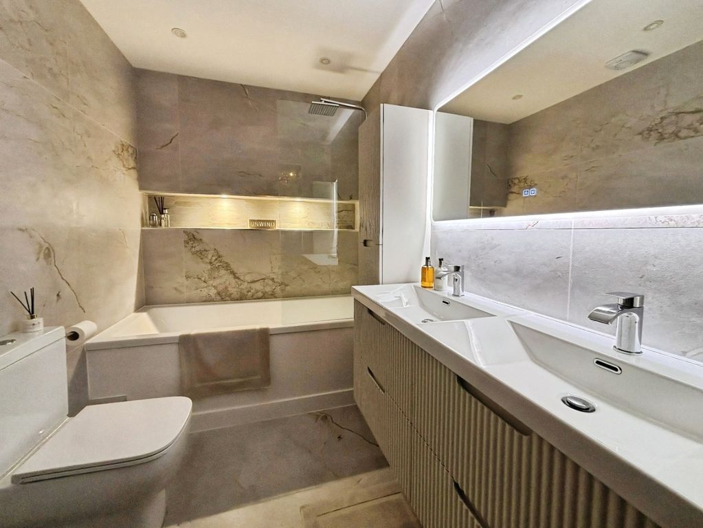 Additional image 6 of 2 bed flat for saleHorsley Hill Road, South Shields, Tyne And Wear NE33