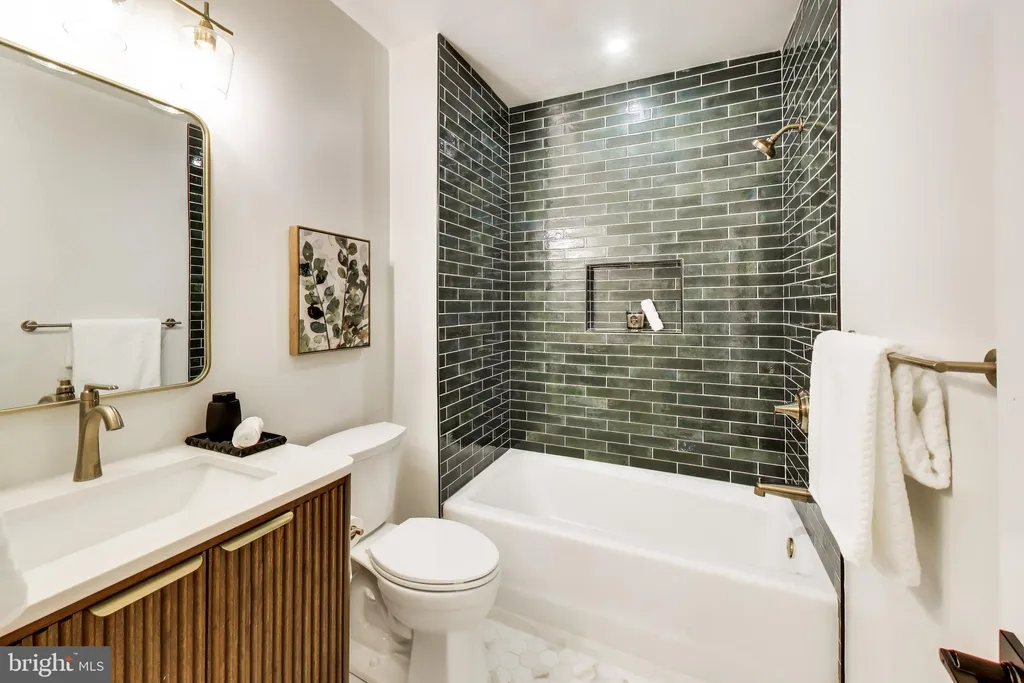 Additional image 29 of 3527 Hertford Place NW, Washington, DC 20010