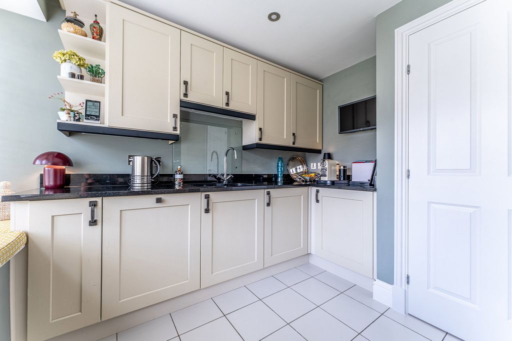 Additional image 19 of 2 bed flat for saleFowke Street, Rothley LE7