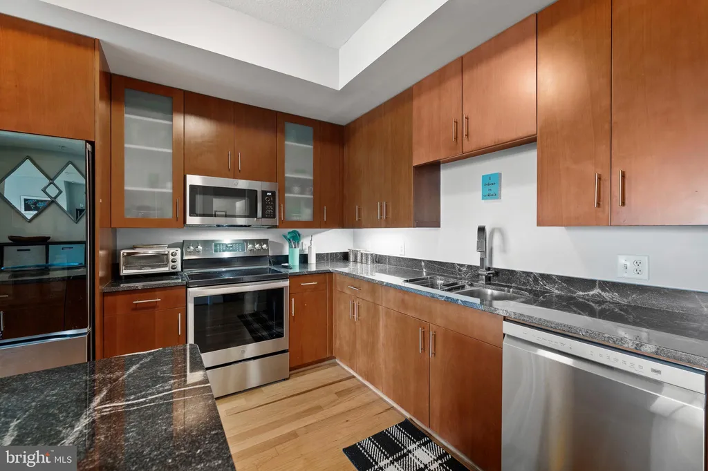 Additional image 12 of 910 M Street NW Unit 1006, Washington, DC 20001