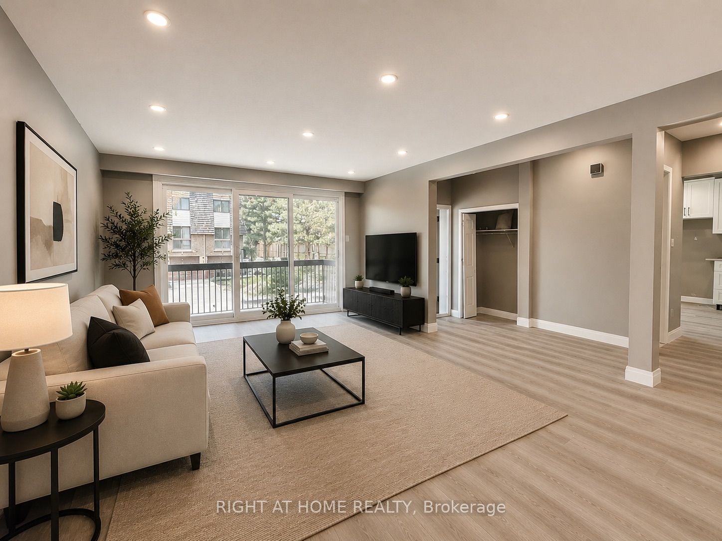 24-7 Vale Carse Way, Toronto, ON, M2R 3H4 photo 5