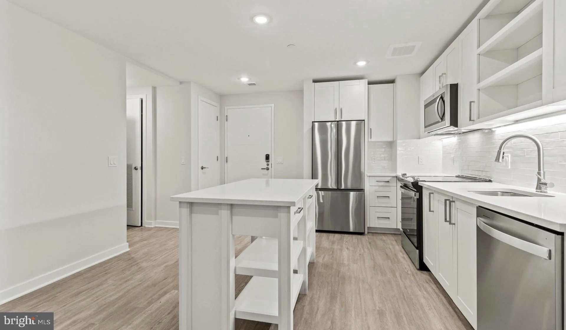 Additional image 85 of 4000 Wisconsin Avenue NW Unit 4K-262, Washington, DC 20016