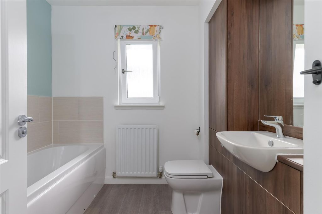 Additional image 17 of 4 bed detached house for saleEagle Avenue, Auchterarder PH3