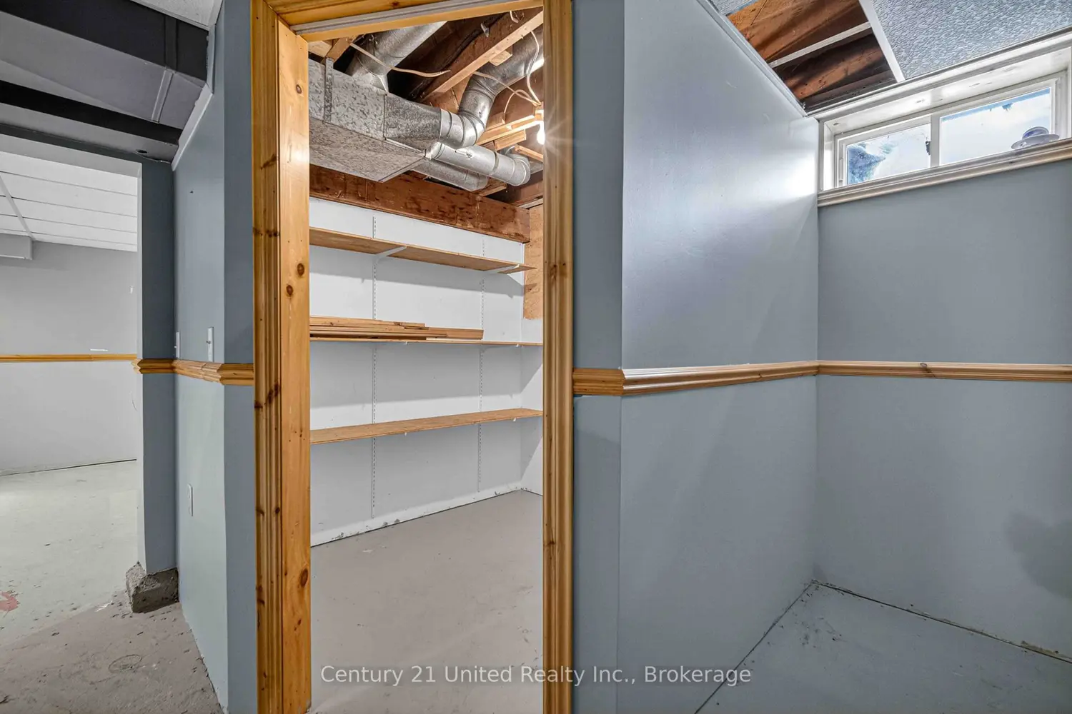 Additional image 11 of 551 Rose Avenue