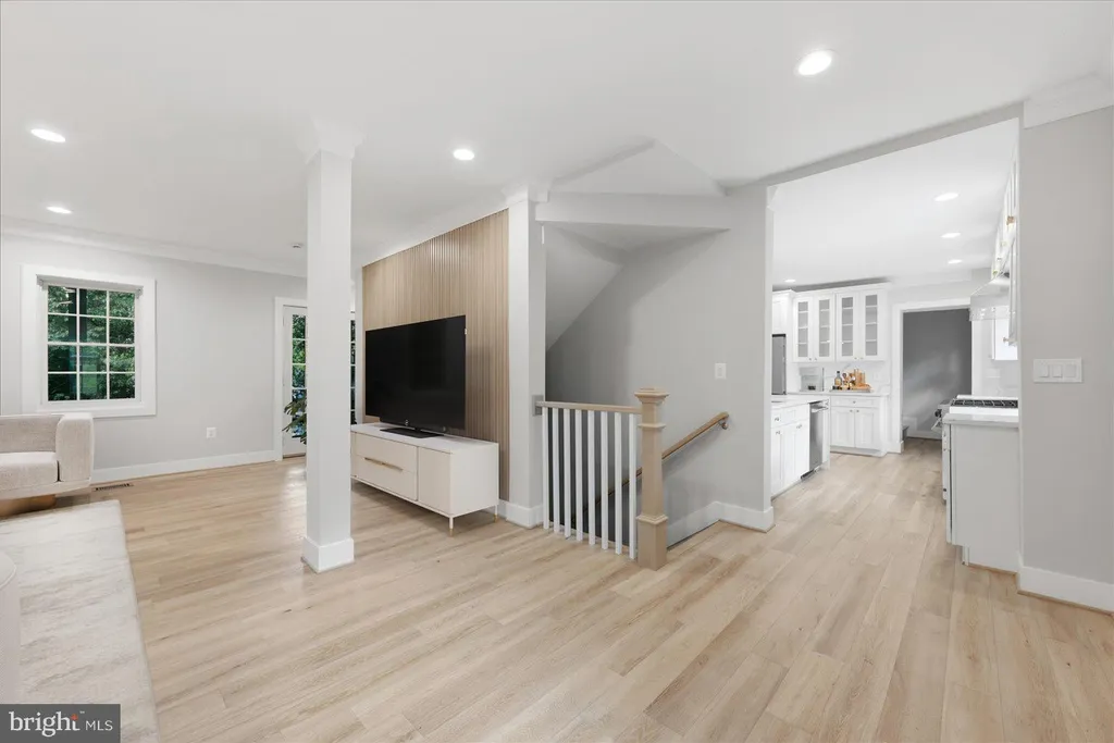 Additional image 7 of 3517 Rodman Street NW, Washington, DC 20008