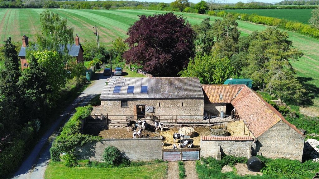 Additional image 7 of 3 bed farm for saleHoney Pot Lane, Colsterworth, Grantham NG33