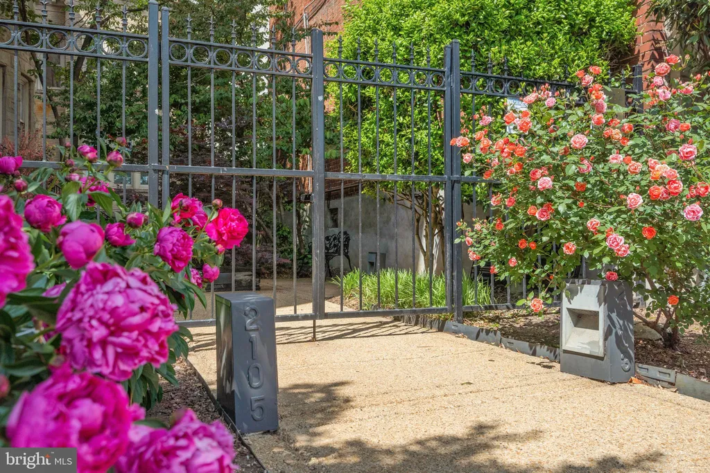 Additional image 31 of 2107 S Street NW Unit A, Washington, DC 20008