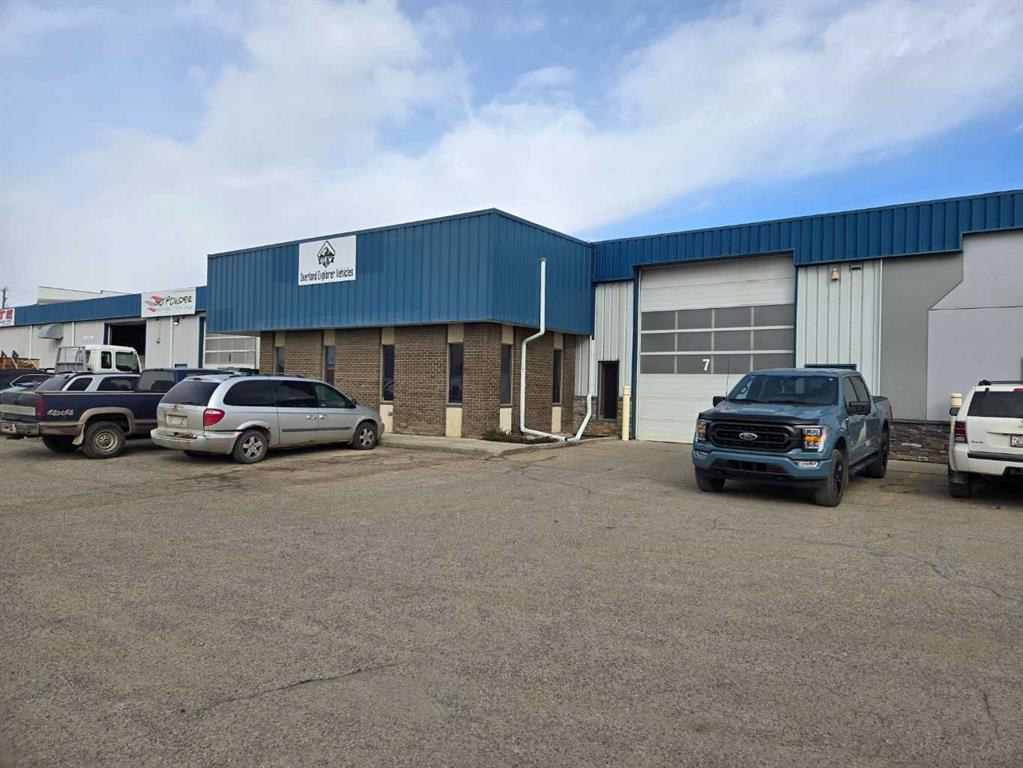 170-8319 Chiles Industrial Avenue, Red Deer, AB, T4P 2V5