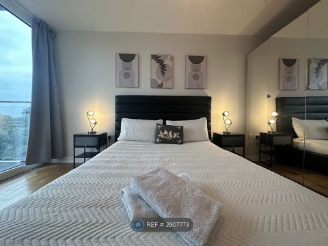 Panorama Apartments, Uxbridge UB8