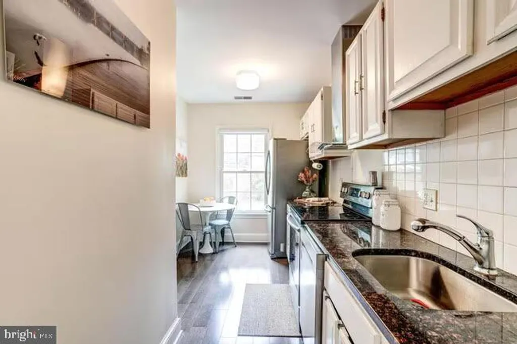 Additional image 11 of 3233 Sutton Place NW Unit A, Washington, DC 20016