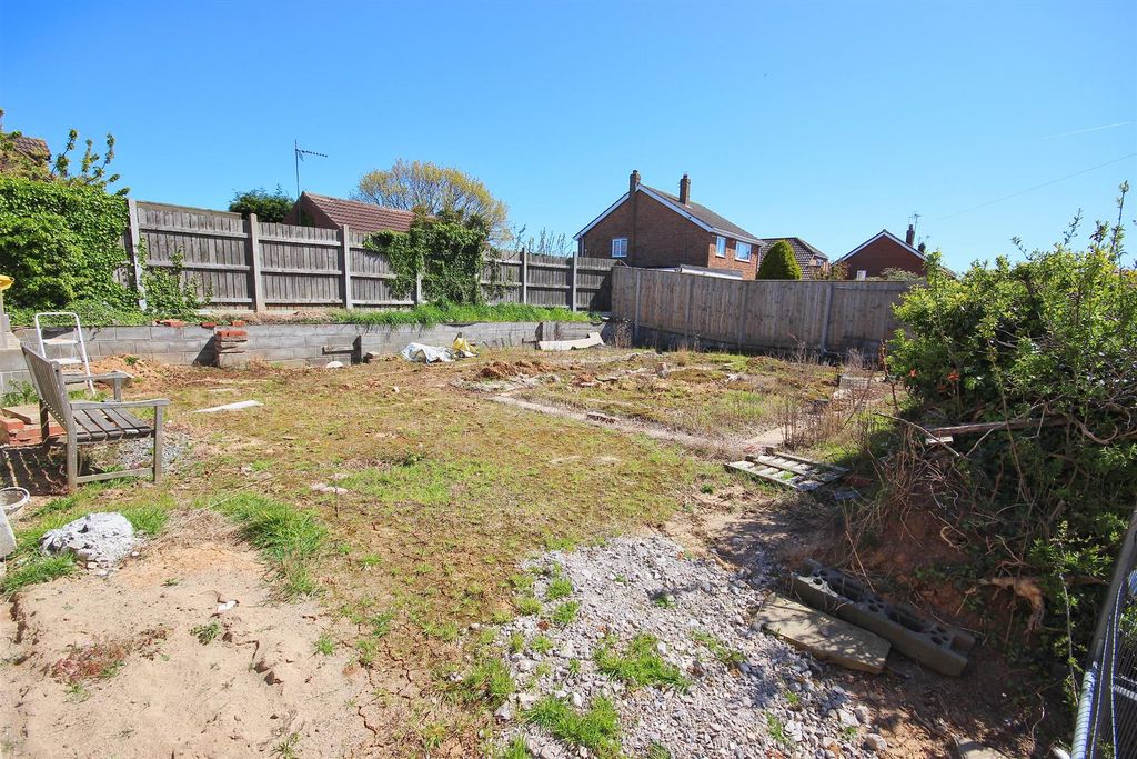 Land for saleMain Street, Roos HU12