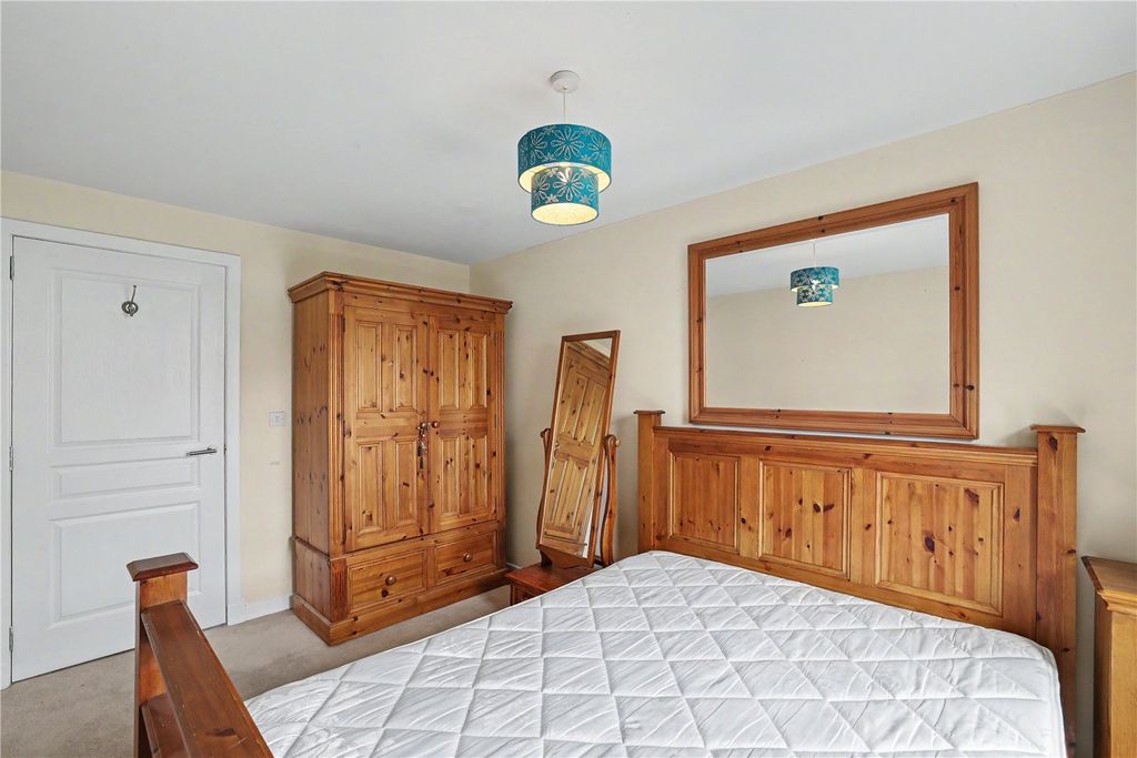 Additional image 15 of 2 bed flat for saleWeir Street, Stirling, Stirlingshire FK8